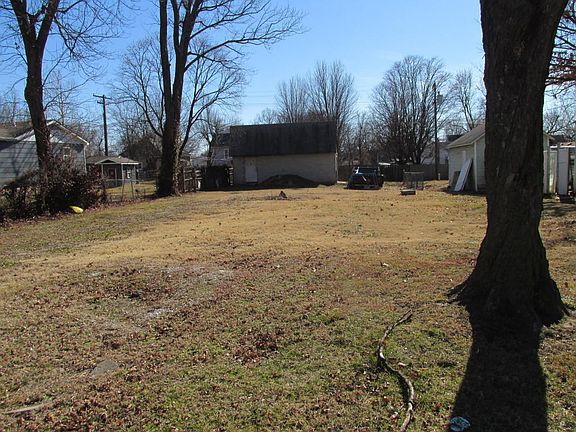 2nd image of 1212 W Austin St