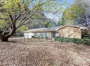 198 Banks Rd, Fayetteville, GA 30214