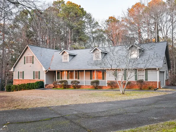 1336 Janmar Rd, Snellville, GA 30078