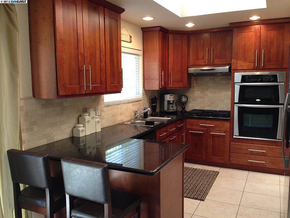 1st image of 7584 Frederiksen Ln