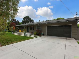 448 Glencrest Dr, Solana Beach, CA 92075