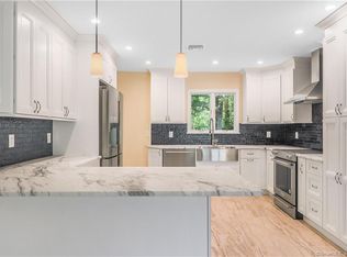 1222 Rock Rimmon Rd, Stamford, CT 06903