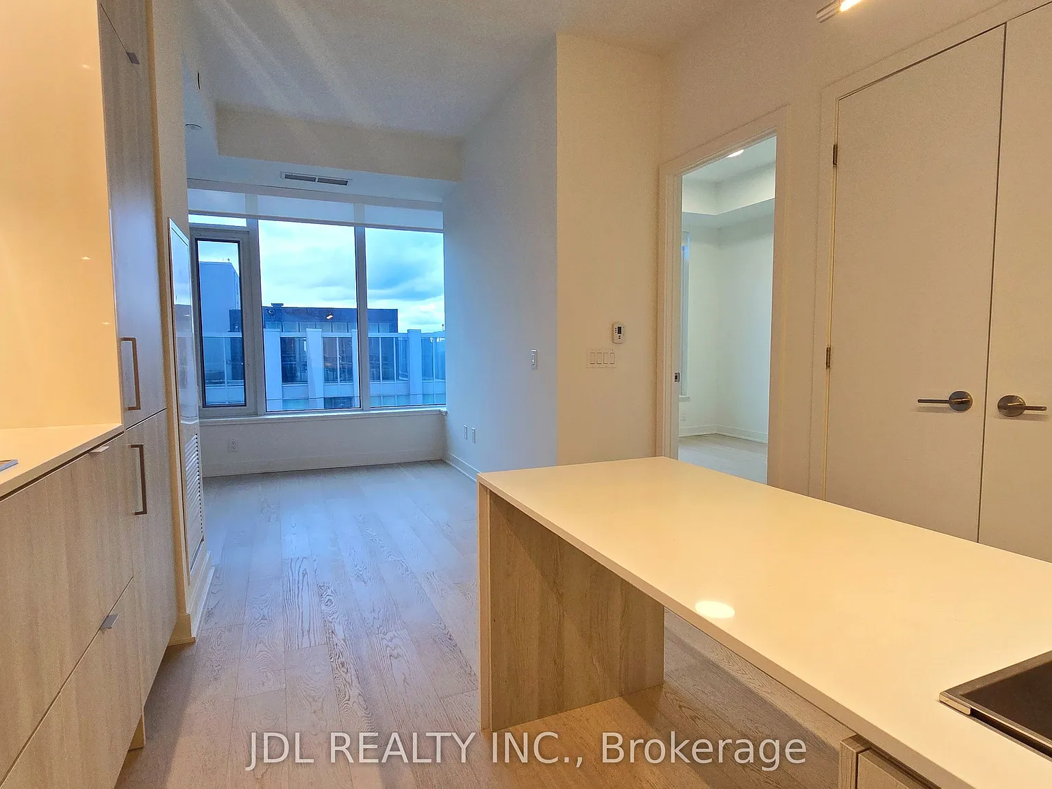 1 bed, $2,500 — Photo 4