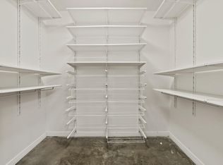 1001 Belleview St #204, Dallas, TX 75215