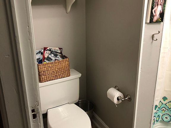 kids bathroom
