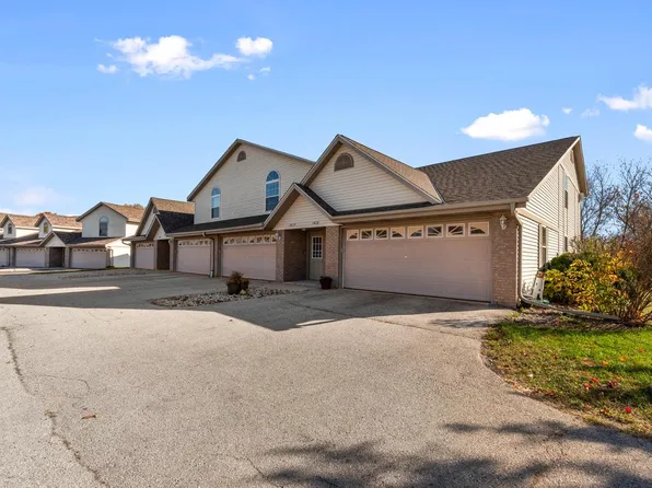 1621 Goldenrod CIRCLE, West Bend, WI 53095