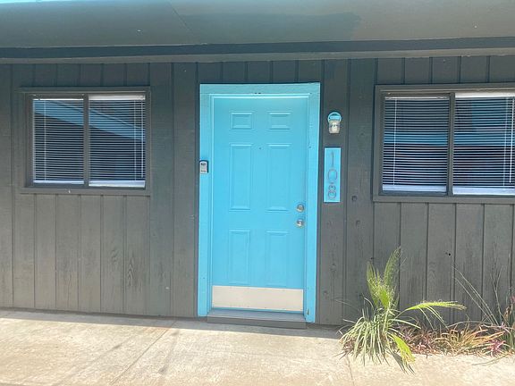 3rd image of 3816 Speedway APT 108