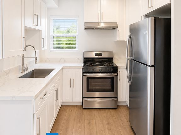 2nd image of 5739 Halbrent Ave APT 25