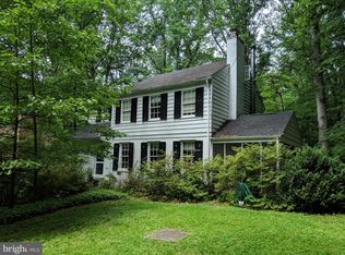 7109 Laverock Ln, Bethesda, MD 20817