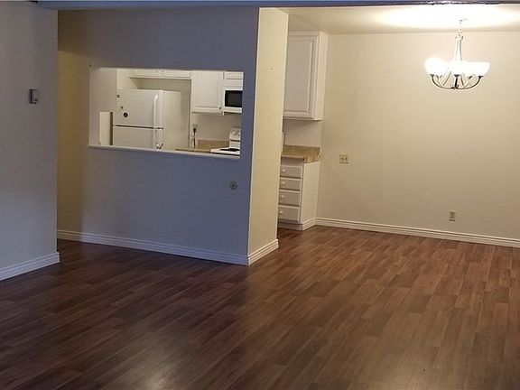 4th image of 5460 White Oak Ave Unit A217