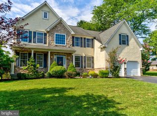 988 Lois Ln, Pottstown, PA 19465