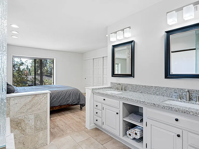 830 Oriole Way #2 — Photo 14