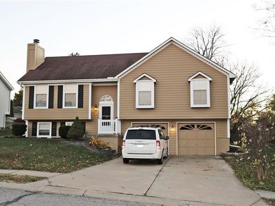 1441 NW Foxboro Rd, Blue Springs, MO, 64015