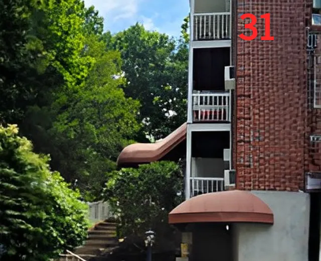 2 bed, 946 sqft, $2,400 — Photo 3
