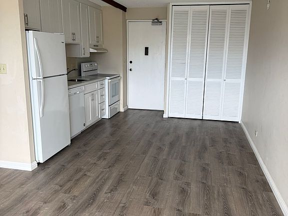 3rd image of 1655 Makaloa St APT 2205