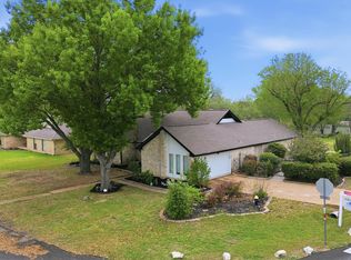 201 Towhee Dr, Buda, TX 78610
