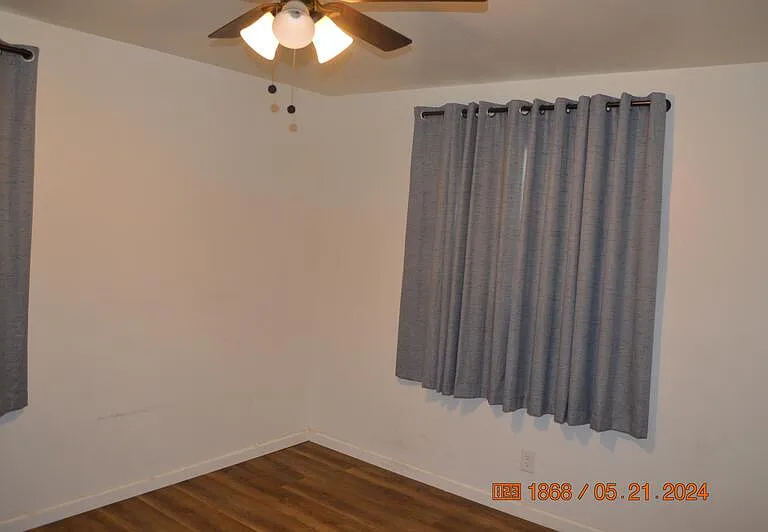 930 S Rose St — Photo 23