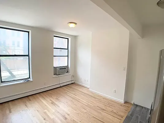 Rented by Heritage Realty LLC | media 11