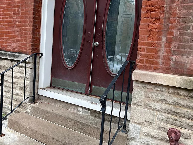711 S Ada St #1 — Photo 1