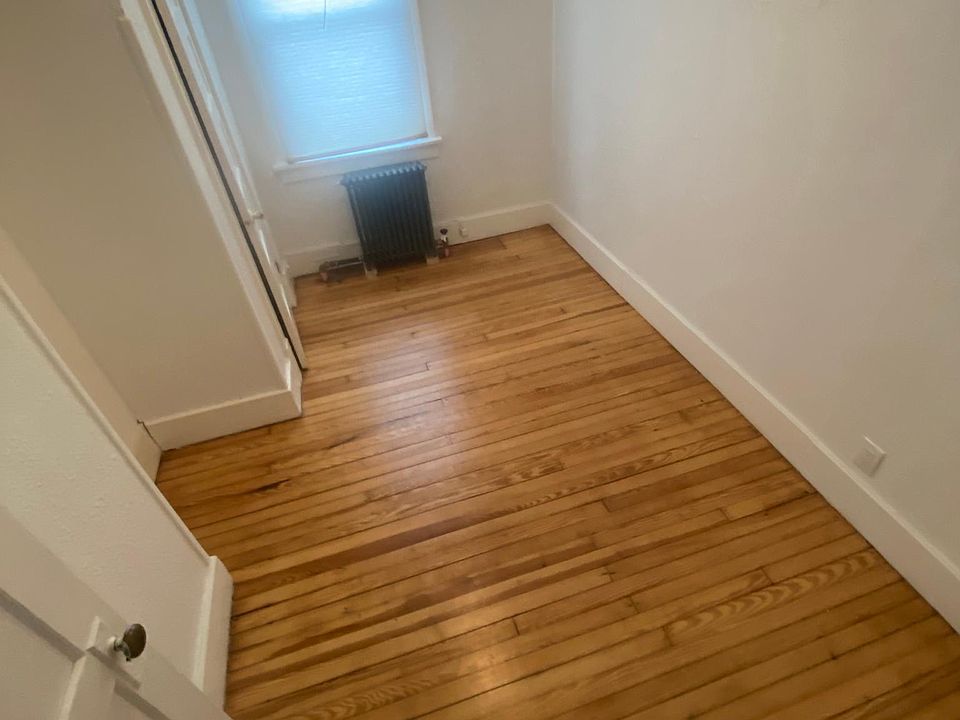 1st image of 11 Edgewood Ave #2L