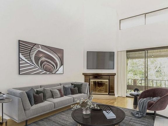 5th image of 8675 Falmouth Ave APT 315