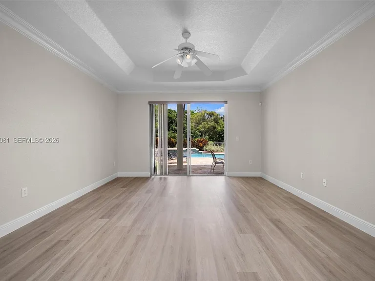 16310 Paddock Ln — Photo 41