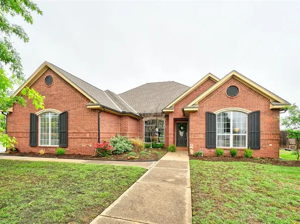 425 Cypress St NW, Piedmont, OK 73078