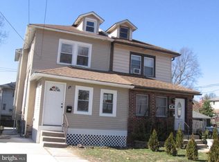 302 Clifton Ave, Sharon Hill, PA 19079