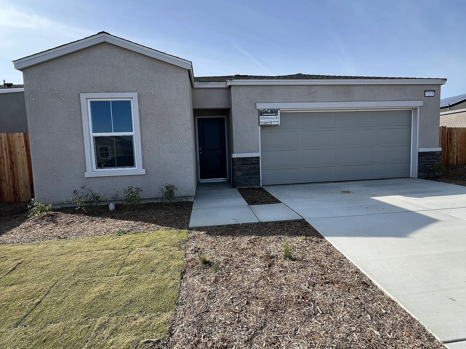 3 bed, 1341 sqft, $2,390 — Photo 1
