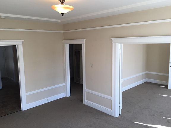 2nd image of 515 Broderick St APT 4
