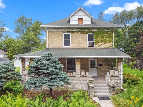 214 North Church STREET, Elkhorn, WI 53121