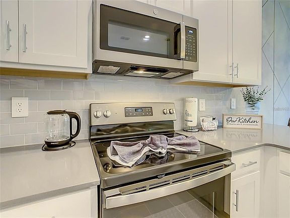 3rd image of 8853 CABOT CLIFFS DRIVE #104