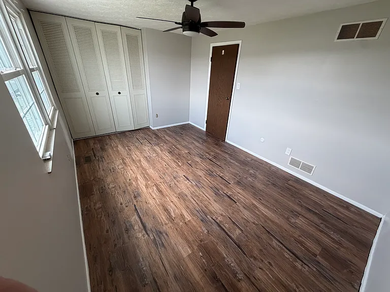 3094 Ridge Rd — Photo 7