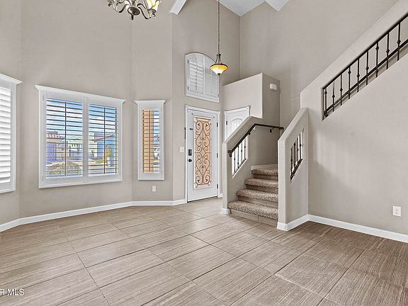 4th image of 3162 Red Orchard Dr