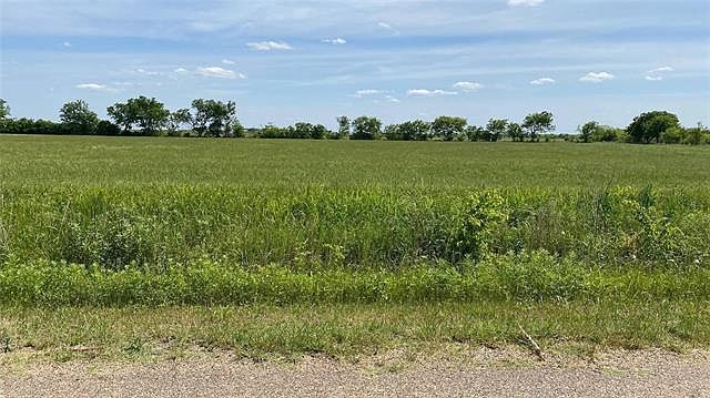 2nd image of 6241 County Road 1017