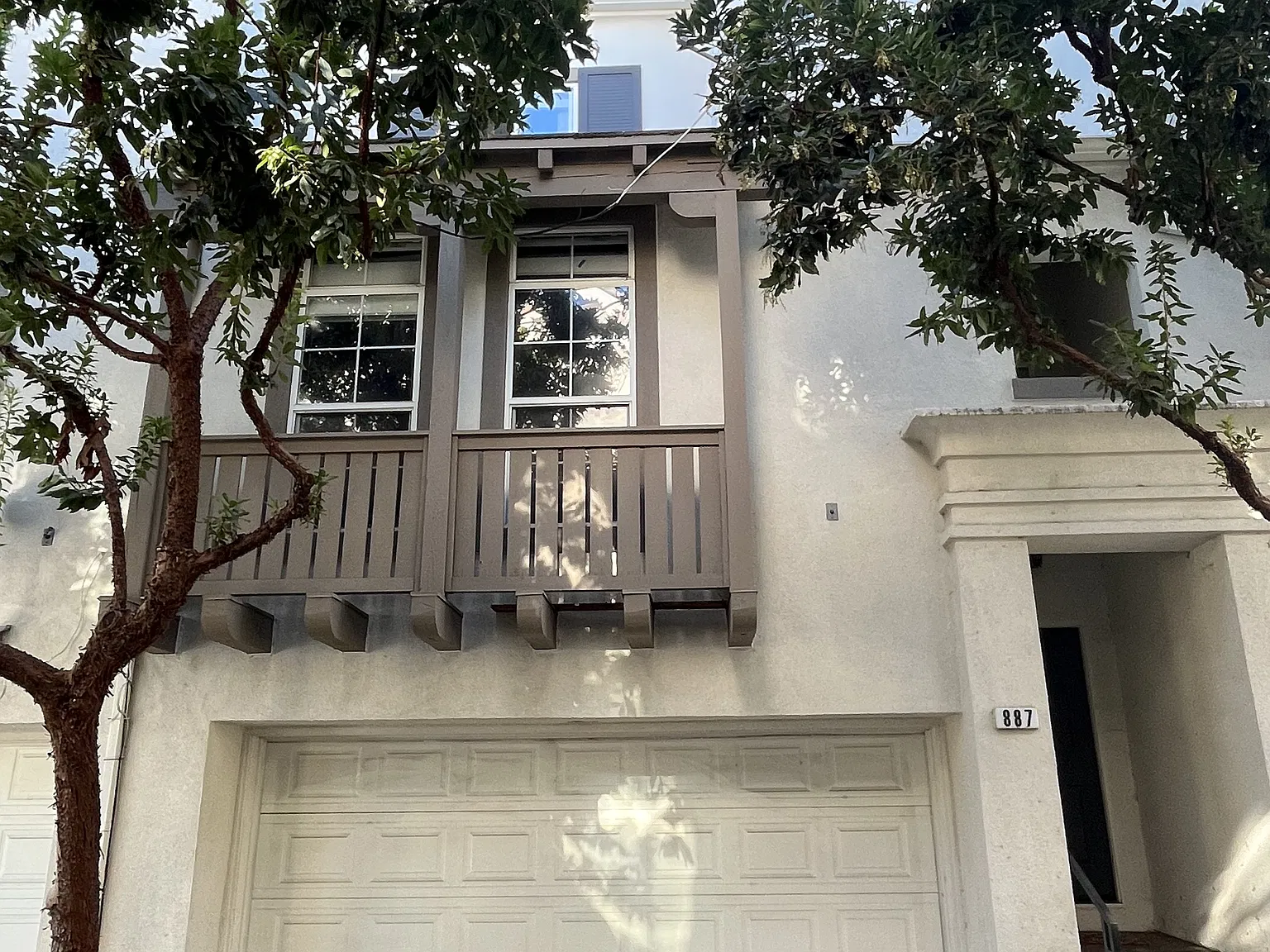 3 bed, 3.5 bath, 1534 sqft, $4,995 — Photo 1