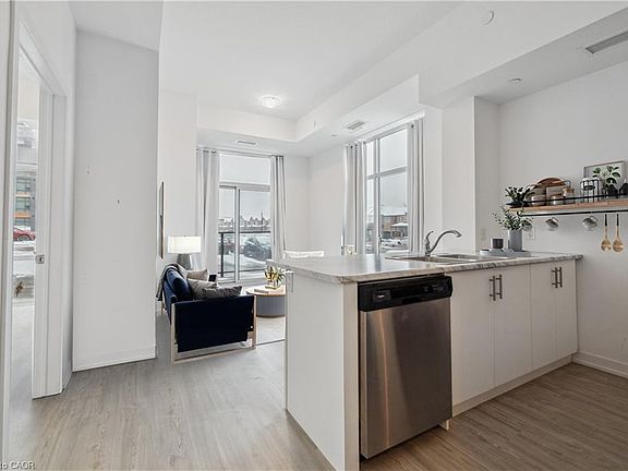 5th image of 450 Dundas St E #115