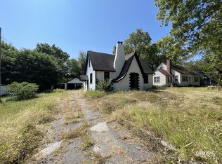 414 N 74th St, Belleville, IL 62223