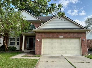 1058 Arthur Dr, Troy, MI 48083