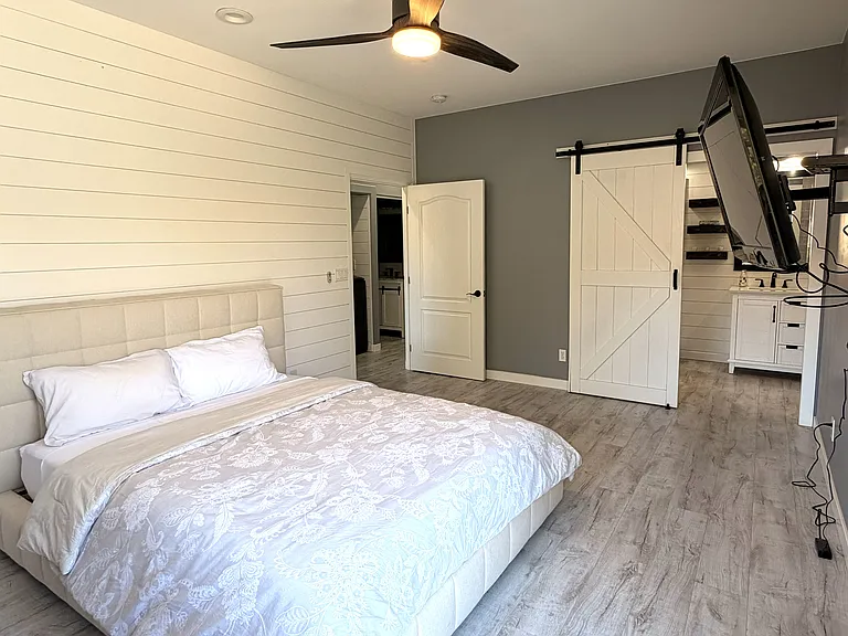 520 Jordan Rd #5 — Photo 12