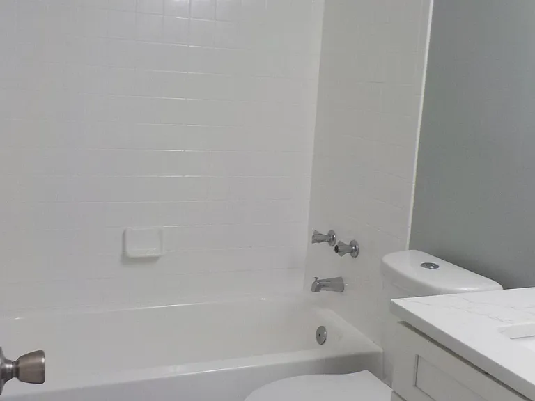 1641 Sunny Brook Ln NE #C205 — Photo 5