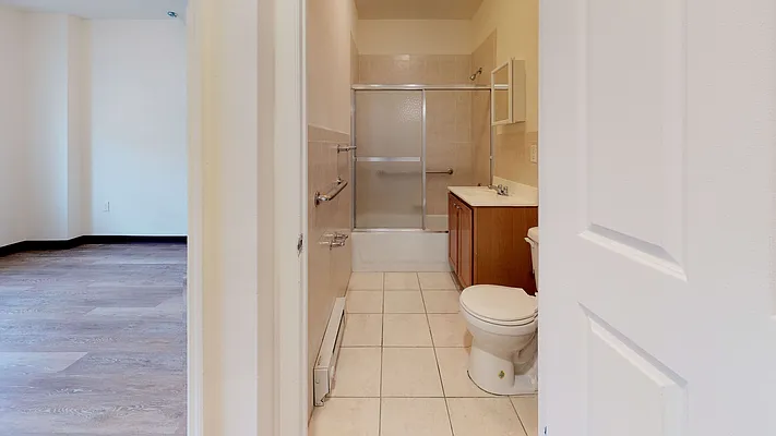 Rented by Flatiron Real Estate Advisors LLC | media 11