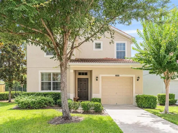 2900 Banana Palm Dr, Kissimmee, FL 34747