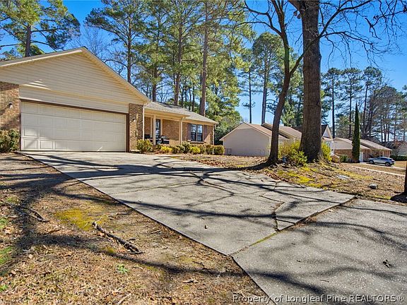 3rd image of 338 Conifer Dr