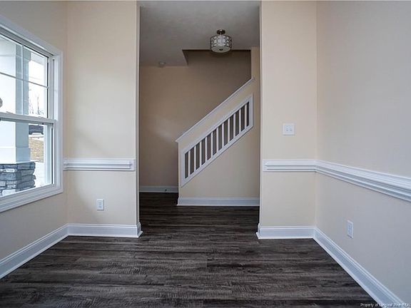 5th image of 313 Tokay Dr