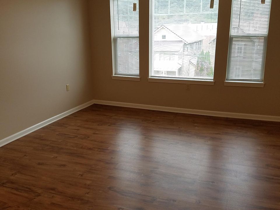 2nd image of 1609 Memorial Ave #Qh6yngq37