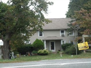 2140 River Rd, Calverton, NY 11933