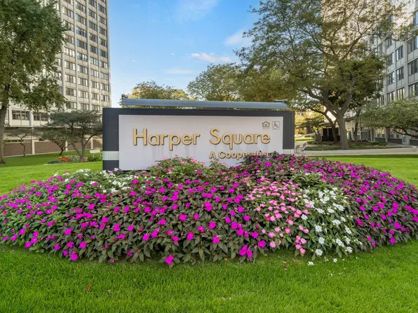4800 S Lake Park Ave APT 2102, Chicago, IL 60615