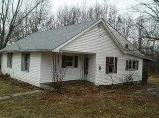 10136 Tunnelton Rd, Bedford, IN 47421