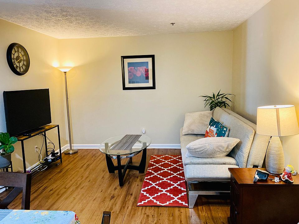 1st image of 1808 State St APT 214